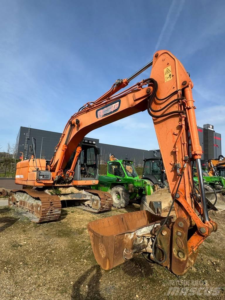 Doosan DX 180 LC Lánctalpas kotrók
