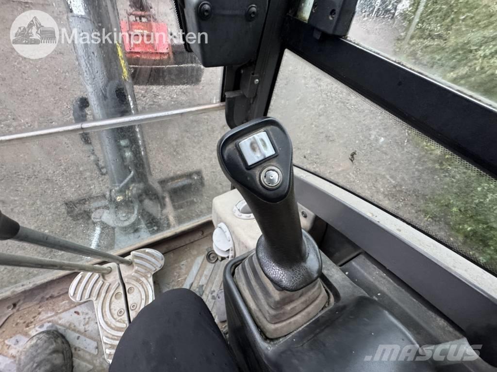 New Holland 8560 Traktorok