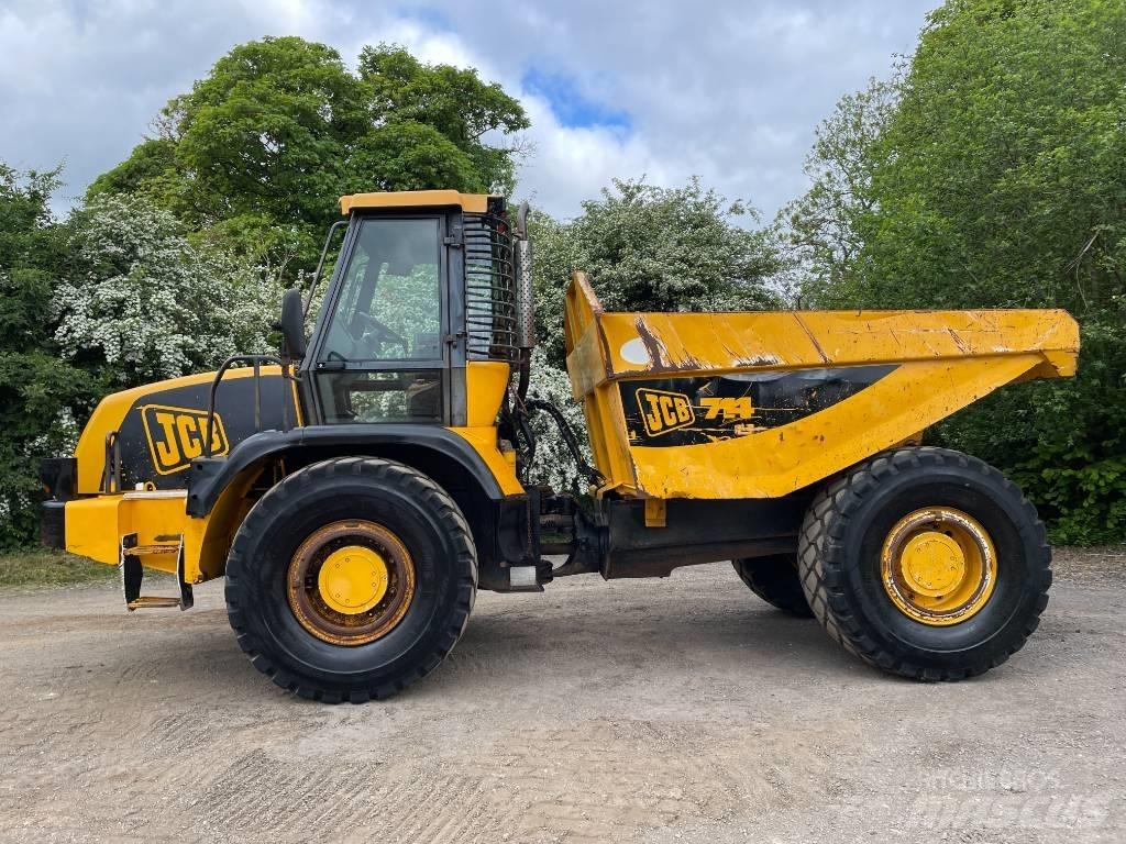 JCB 714 Csuklósdömperek