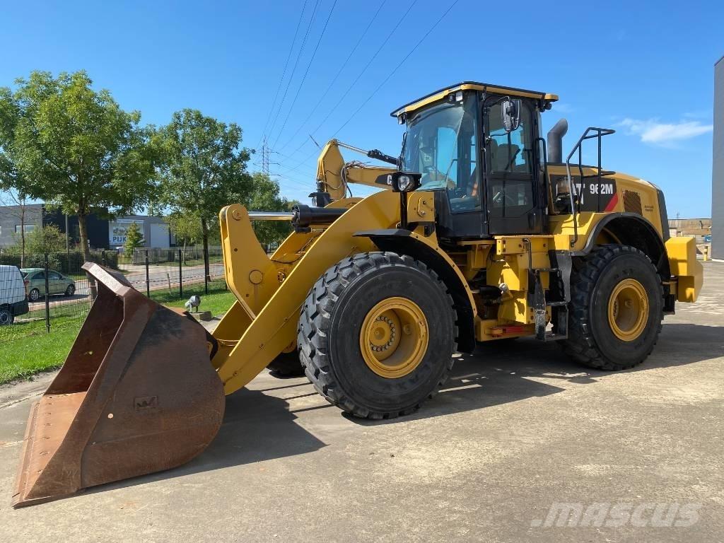 CAT 962 M Gumikerekes homlokrakodók