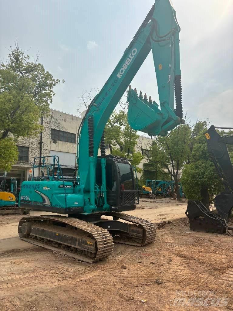 Kobelco SK 210 Lánctalpas kotrók