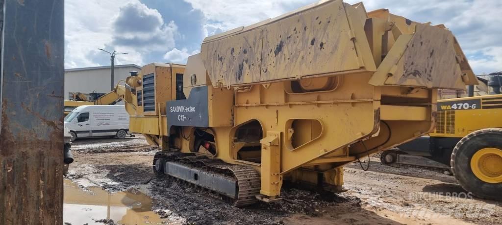 Extec C12 + Mobil törőgépek