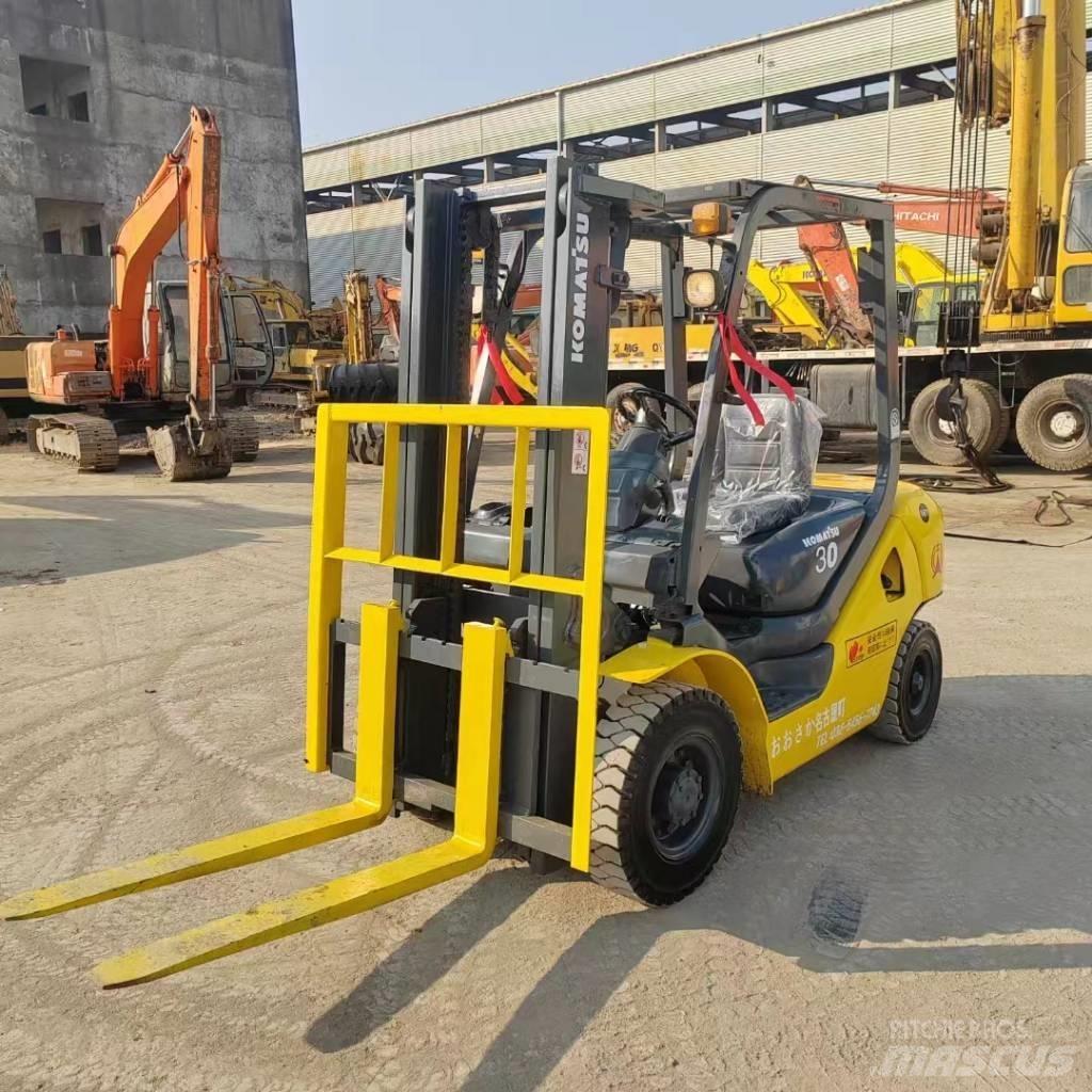 Komatsu FD 30 Dízel targoncák