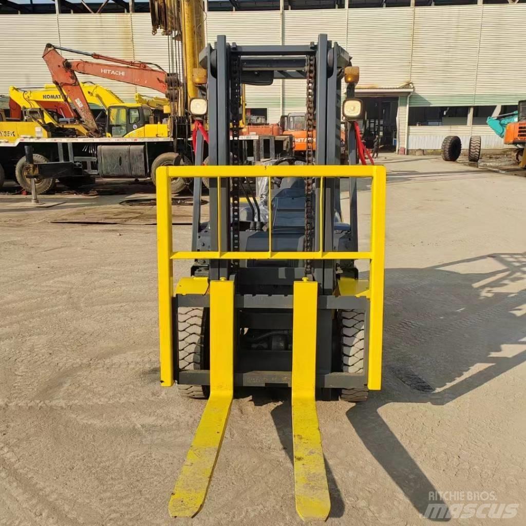 Komatsu FD 30 Dízel targoncák