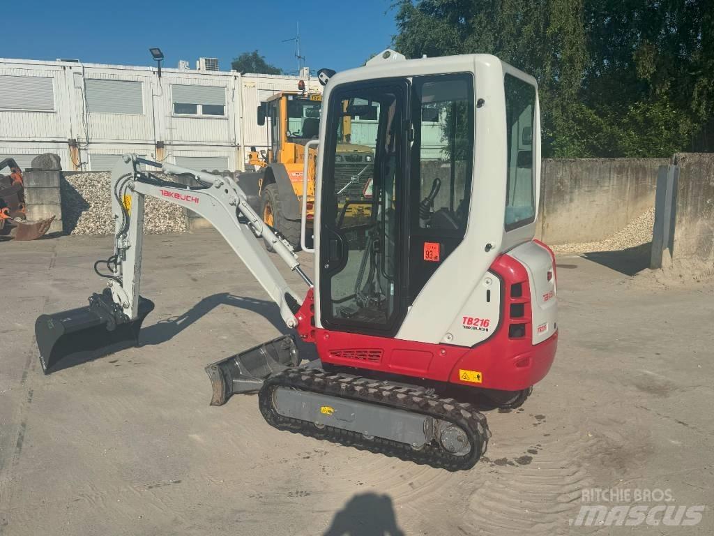 Takeuchi TB 216 Mini kotrók < 7t