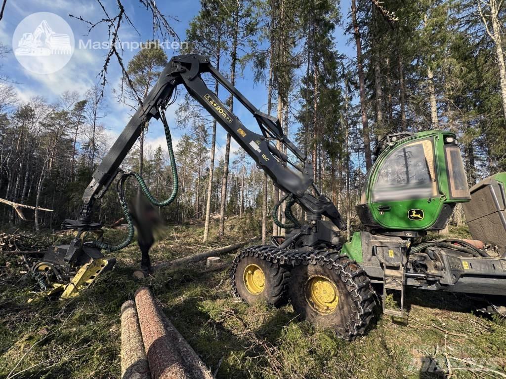 John Deere 1470 G Betakarítók