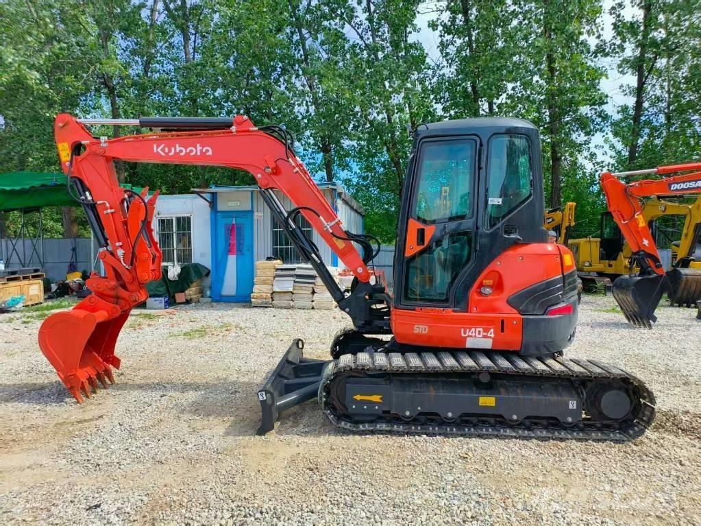 Kubota U 40 Mini kotrók < 7t