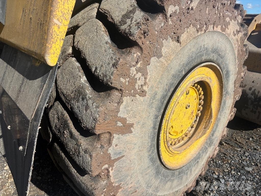 Komatsu WA 500-7 Gumikerekes homlokrakodók