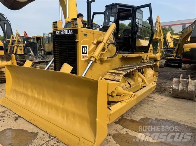 CAT D 7 G lánctalpas dózerek