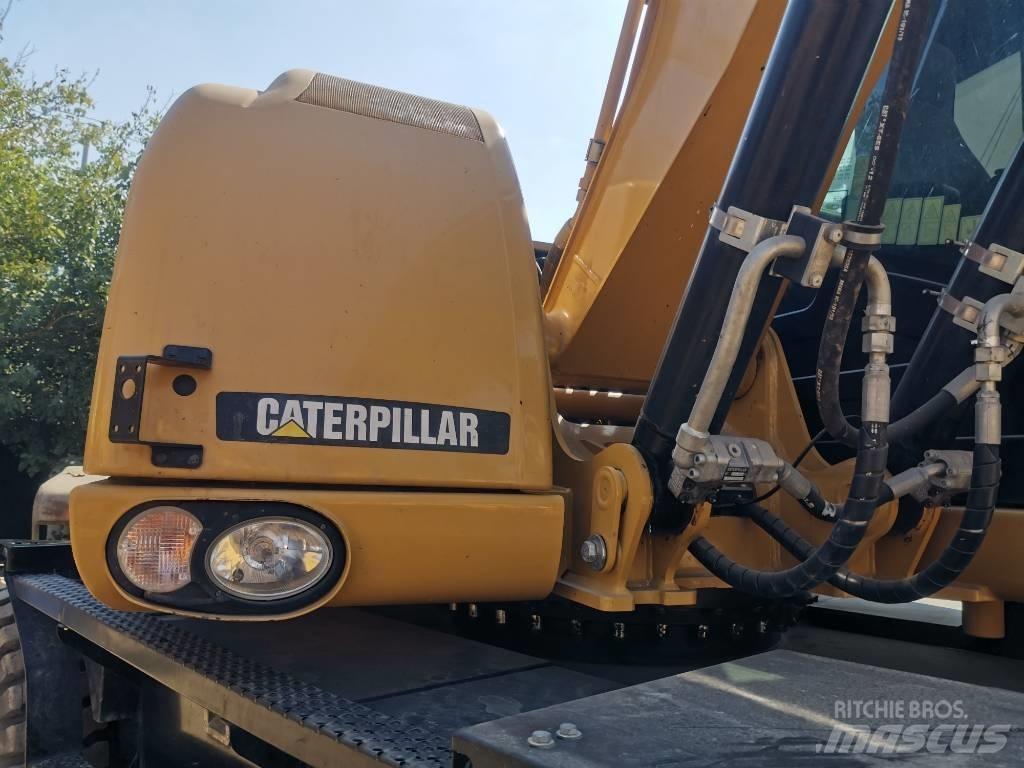 CAT 2019 CAT 315D2 Gumikerekes kotrók