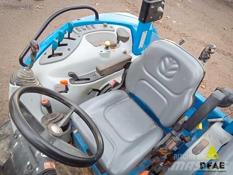New Holland T 4.85 Traktorok