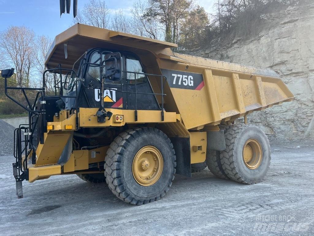CAT 775 G Nehézdömper