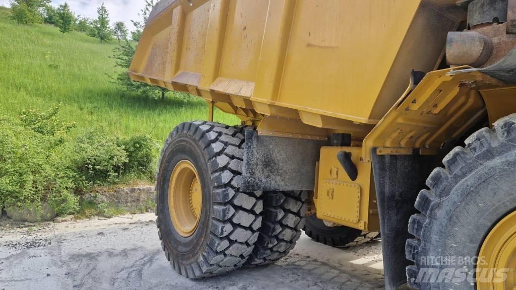 CAT 775 G Nehézdömper
