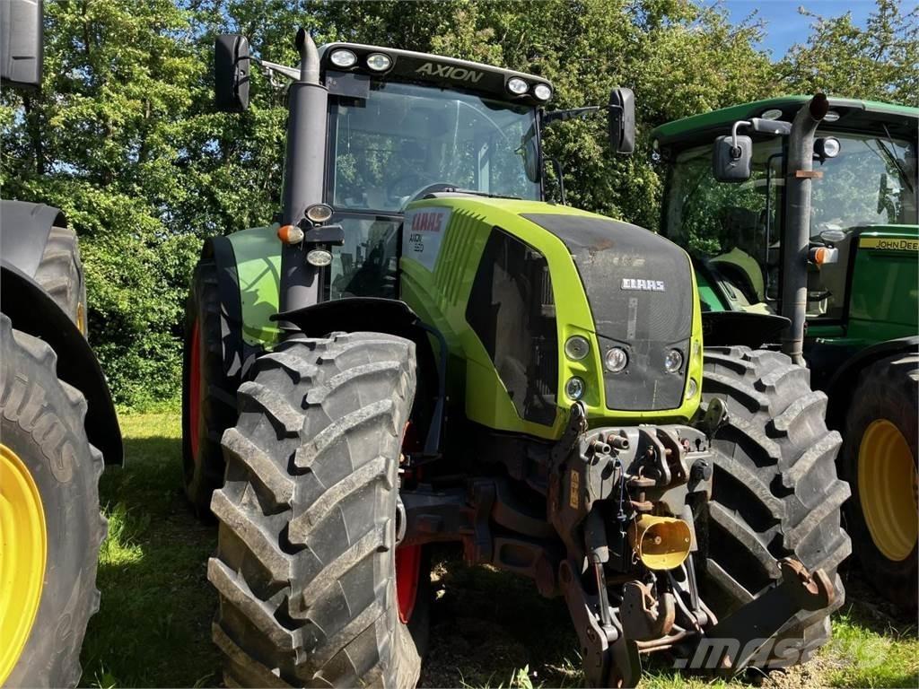CLAAS Axion 850 Traktorok