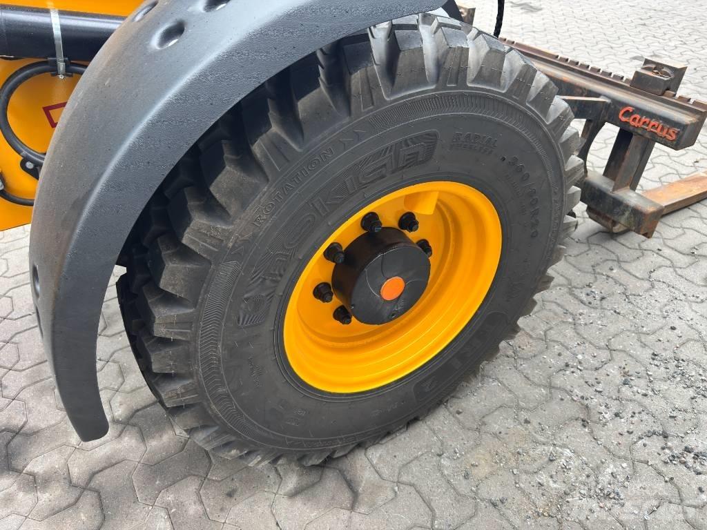 JCB 409 Gumikerekes homlokrakodók