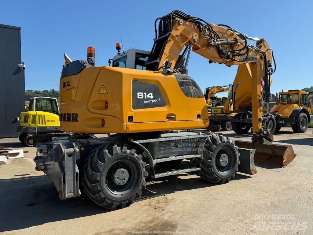 Liebherr A 914 Gumikerekes kotrók