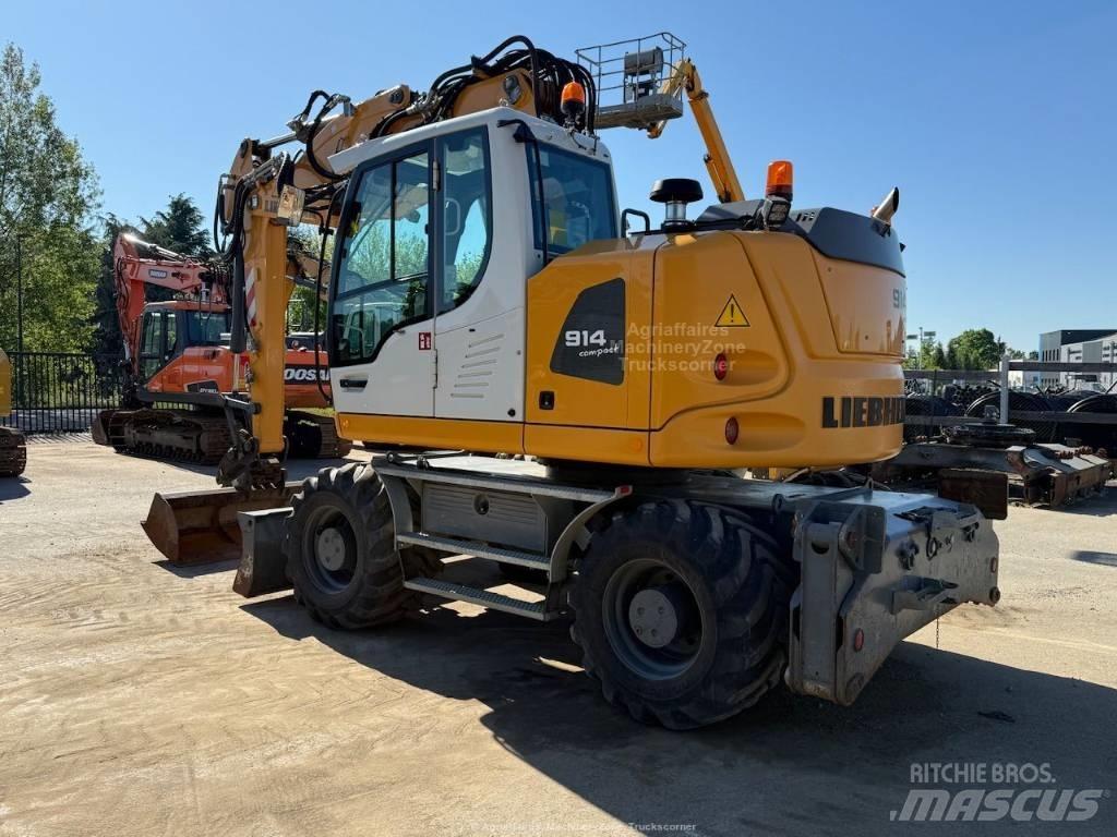 Liebherr A 914 Gumikerekes kotrók