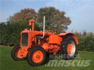Allis-Chalmers U Traktorok