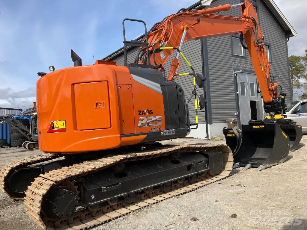 Hitachi ZX 225 US LC Lánctalpas kotrók