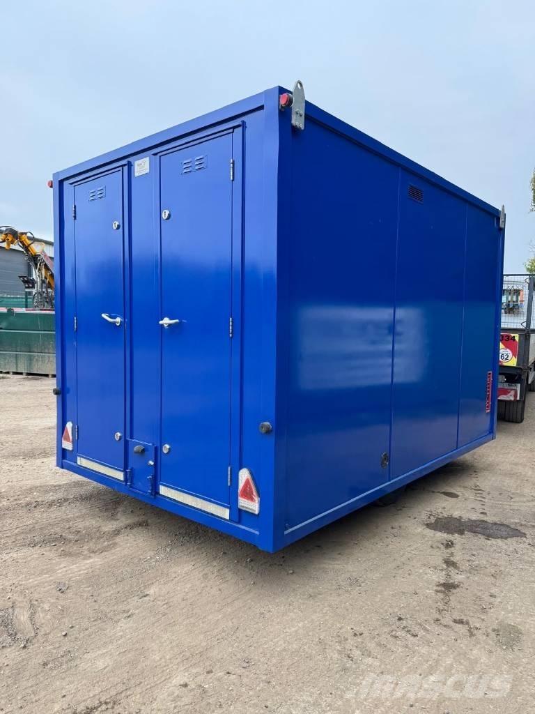  AJC WELFARE Építőipari barakkok