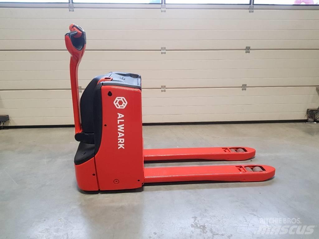Linde T16 Alacsony emelőkocsi