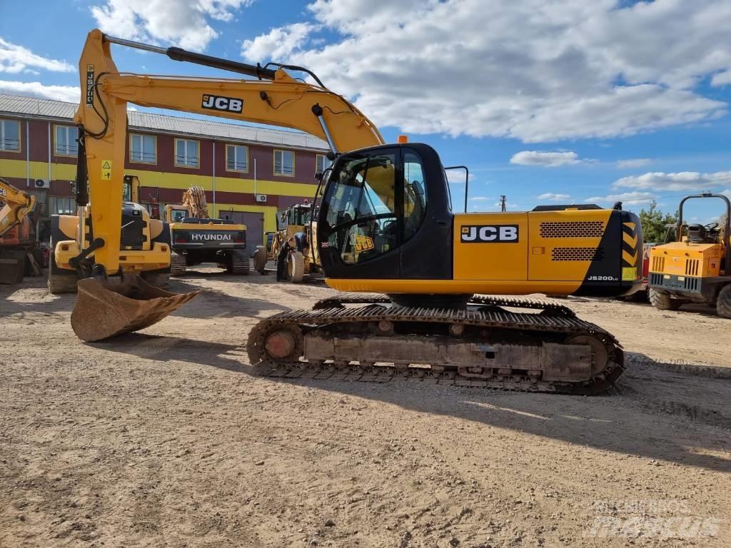 JCB JS 200 LC Lánctalpas kotrók