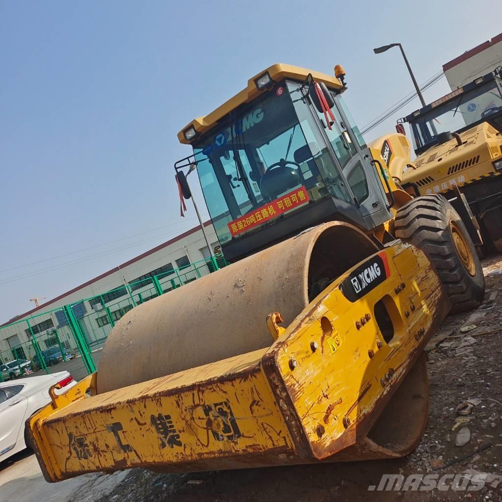 XCMG XS263J Egydobos hengerek