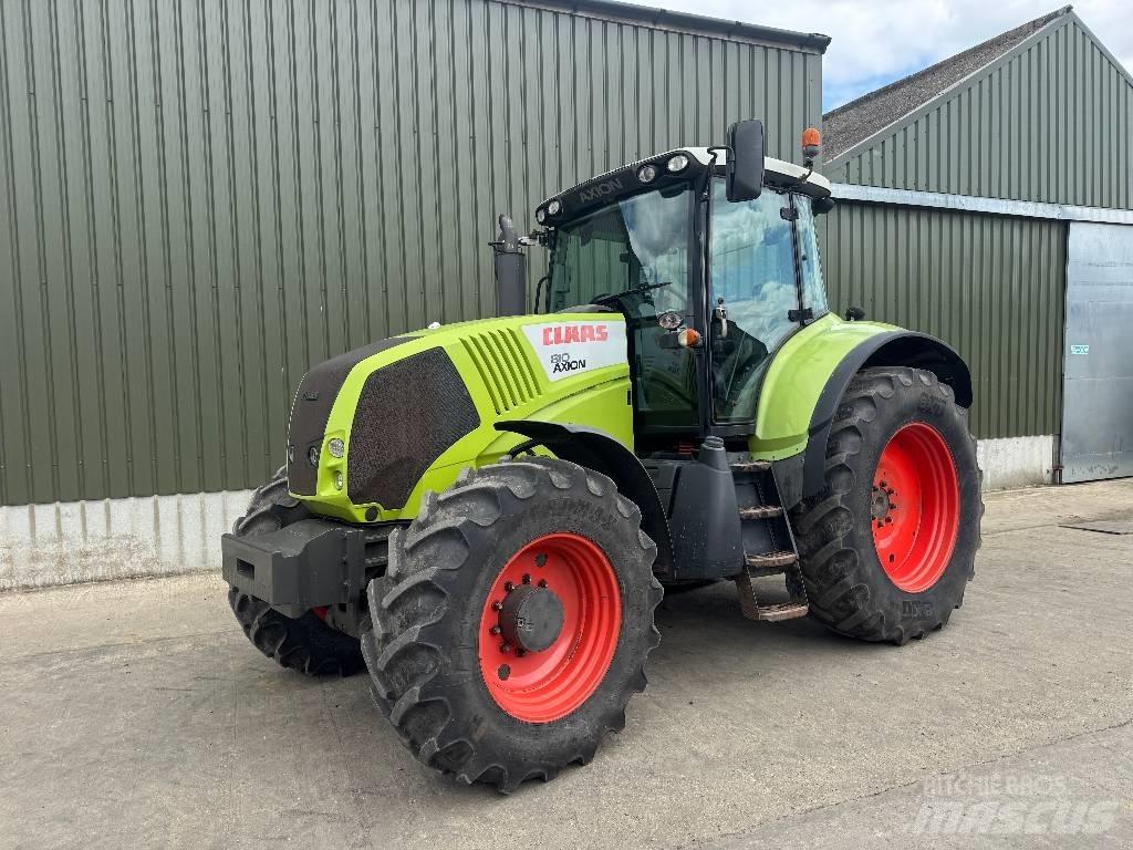 CLAAS Axion 810 Traktorok