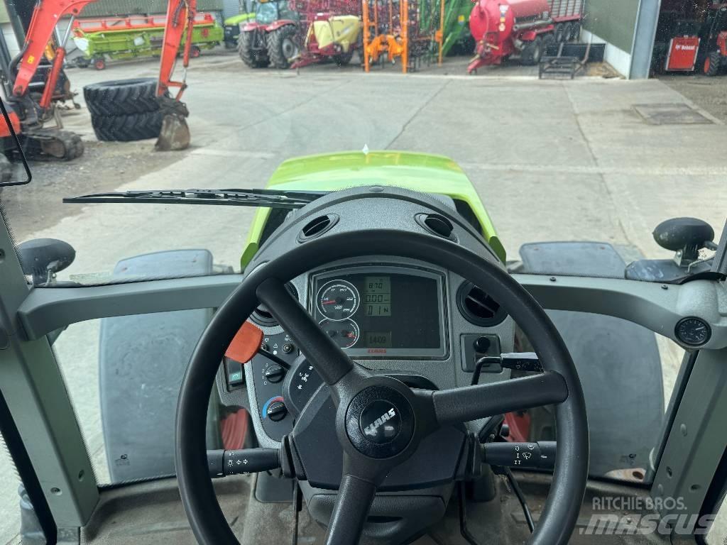 CLAAS Axion 810 Traktorok