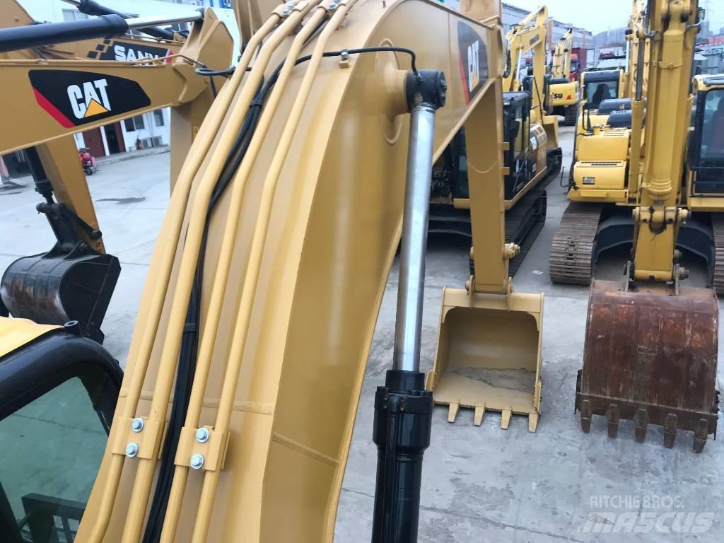 CAT 320 D Lánctalpas kotrók