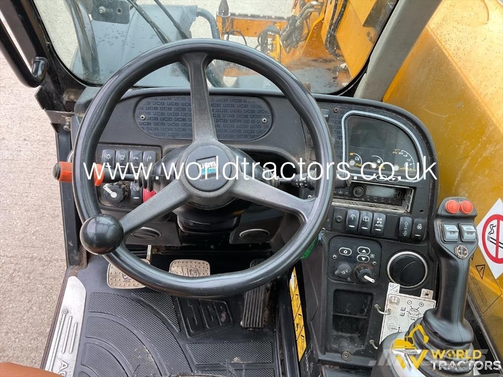 JCB 541-70 Agri PRO Teleszkópos mezőgazdasági rakodók