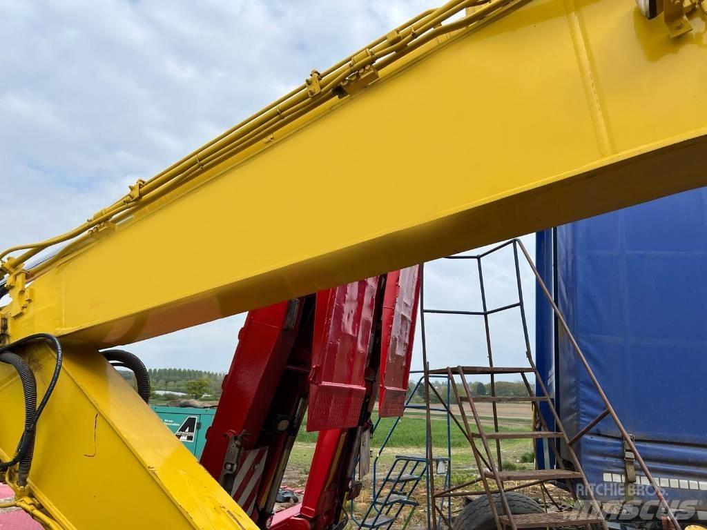 Komatsu PC 228 USLC Lánctalpas kotrók
