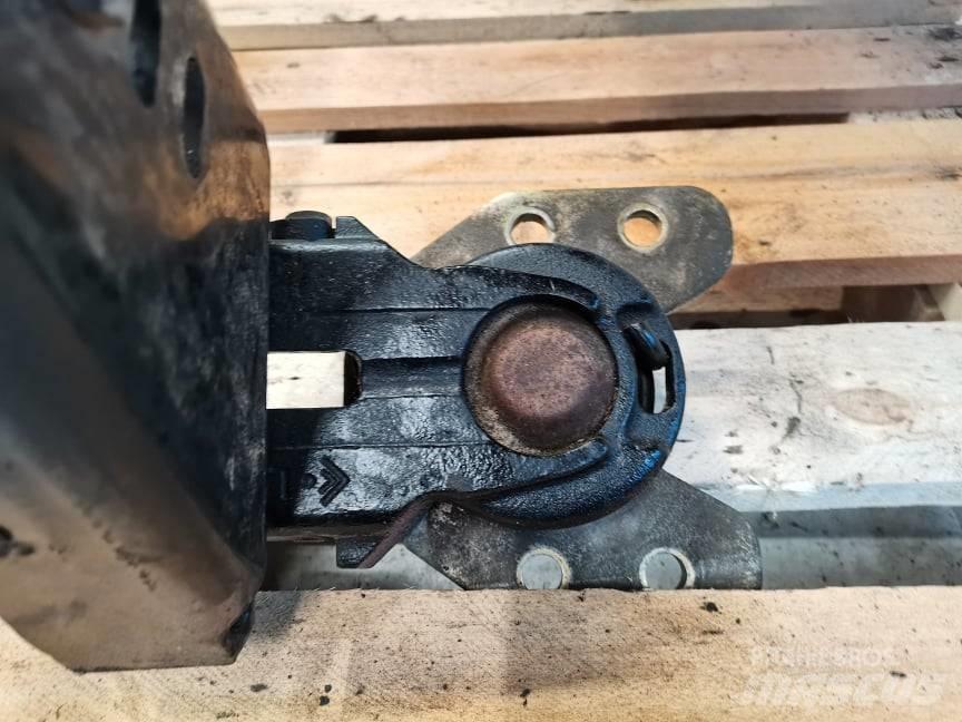 Steyr CVT fender Gumiabroncsok, kerekek és felnik