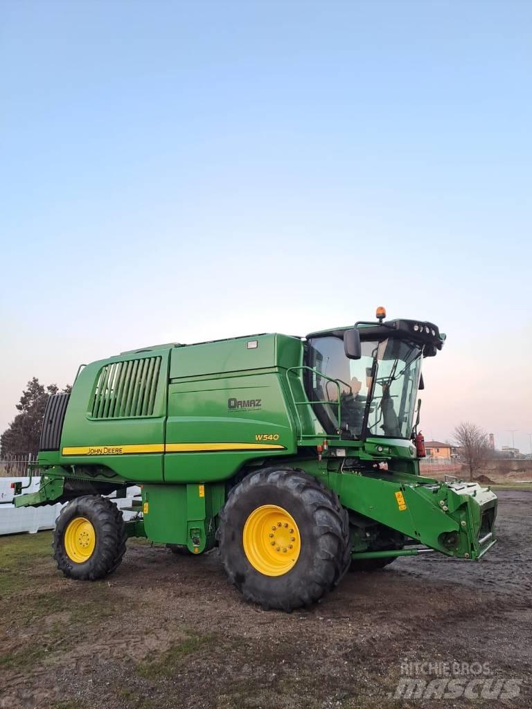 John Deere W 540 Kombájnok