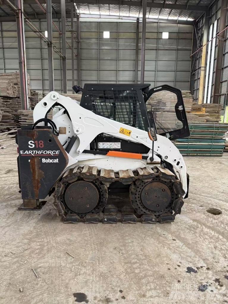 Bobcat S 18 Kompaktrakodók