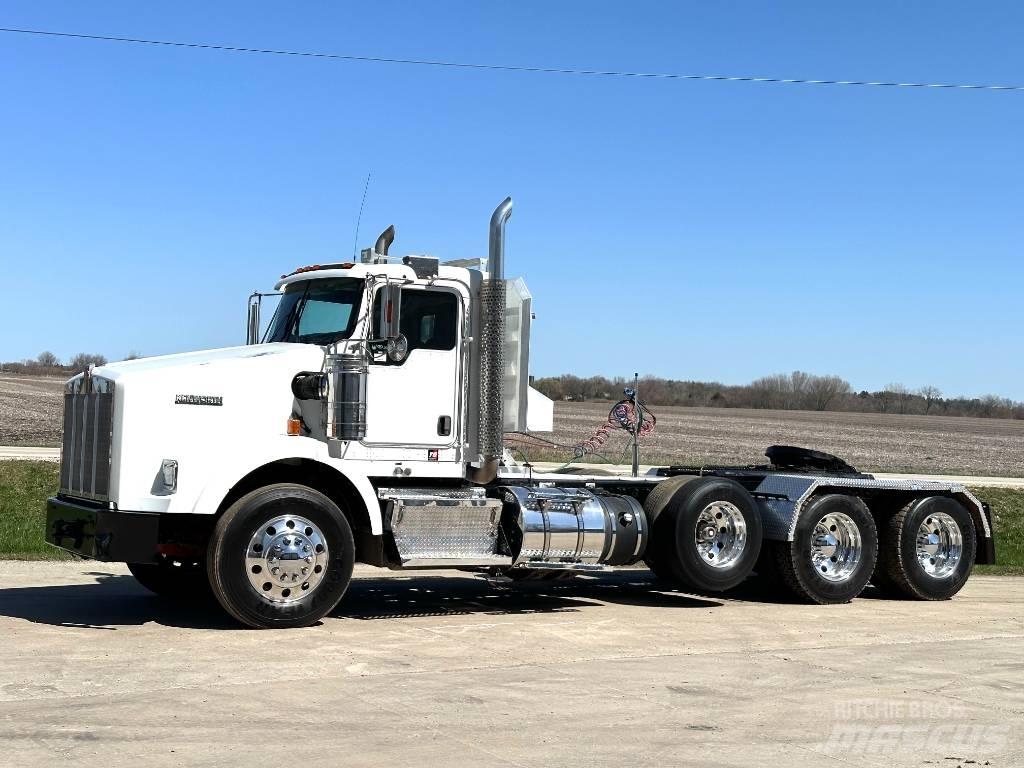 Kenworth T800 Nyergesvontatók