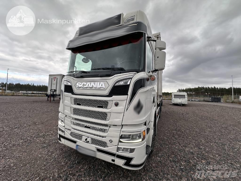 Scania R 580 Konténer keretes / Konténeres teherautók