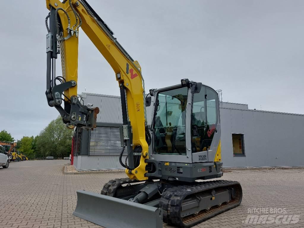 Wacker Neuson EZ50 Lánctalpas kotrók
