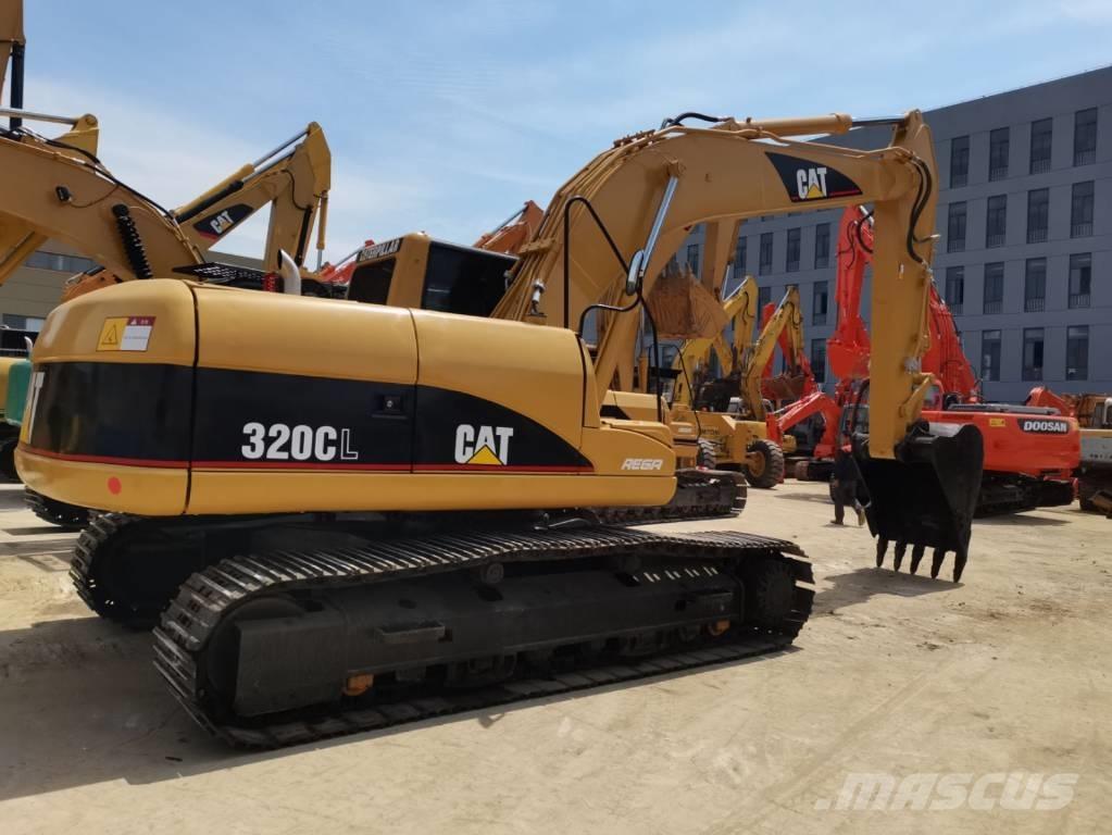 CAT 320 C L Lánctalpas kotrók
