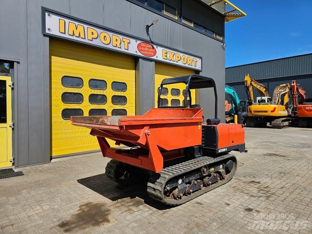 Kubota KC250HR-4 Lánctalpas dömperek