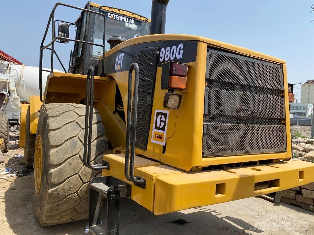 CAT 980 G Gumikerekes homlokrakodók