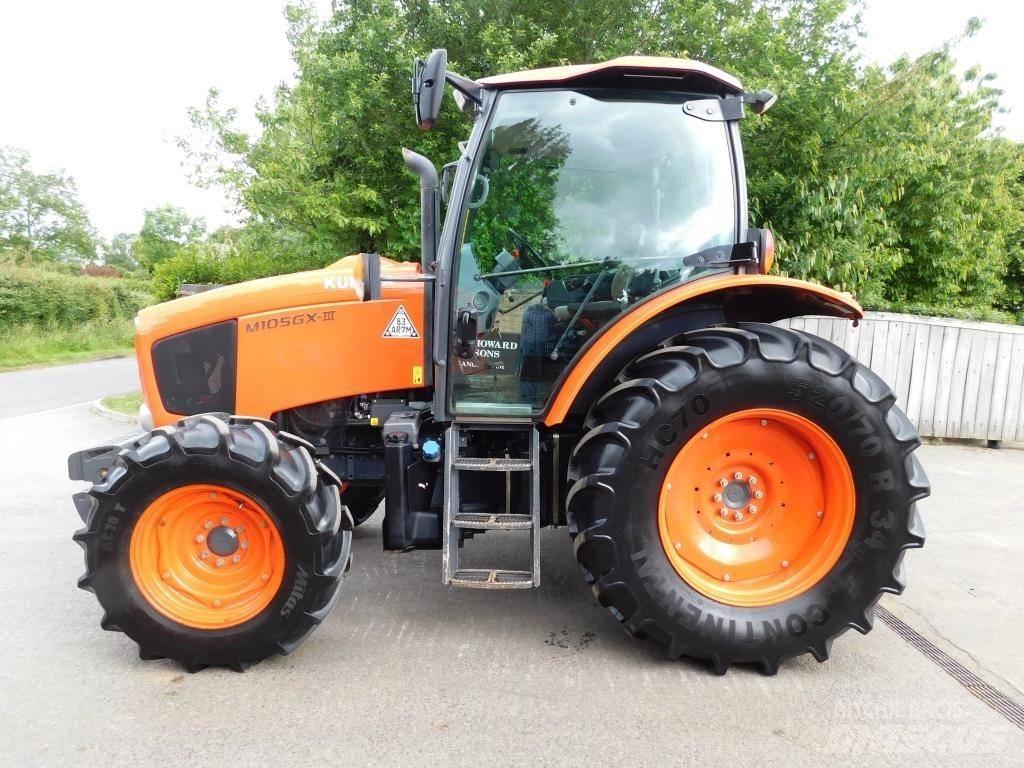 Kubota M105 GX-111 Traktorok