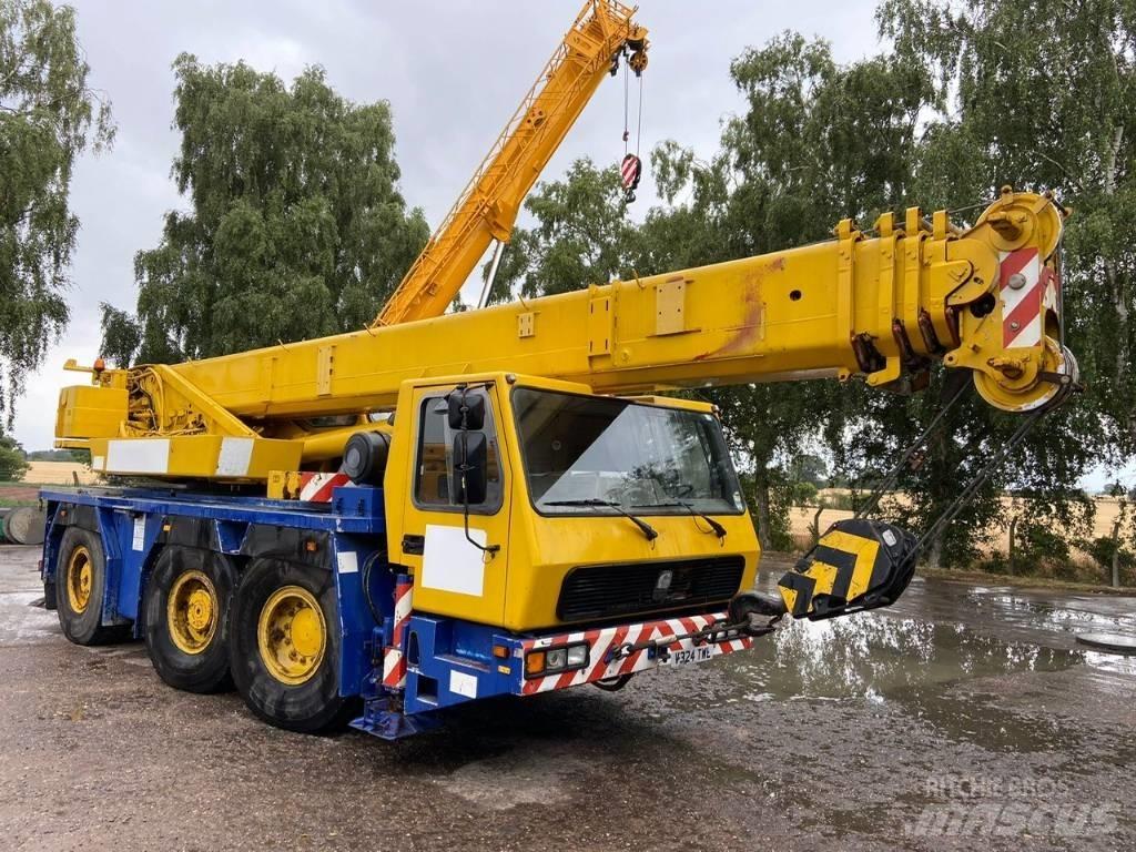Grove GMK 3050 Terepdaruk