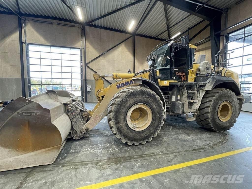 Komatsu WA475-10EO Gumikerekes homlokrakodók