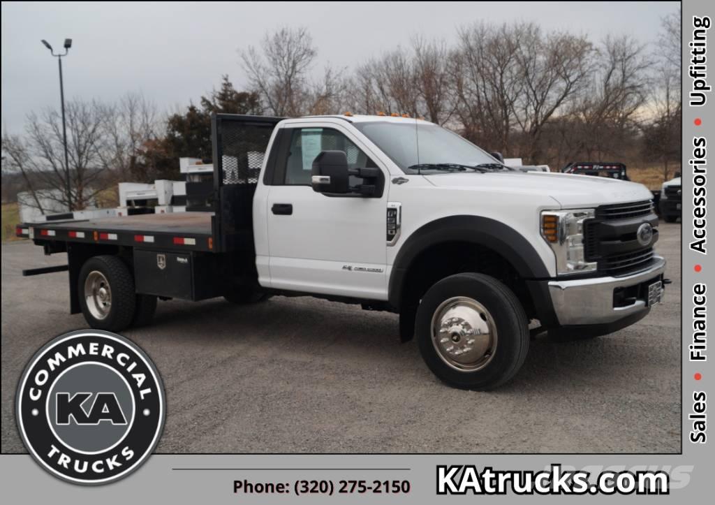 Ford F 550 XL SD Platós / Ponyvás teherautók