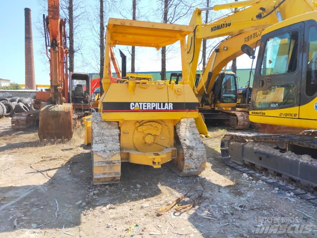 CAT D 4 H lánctalpas dózerek