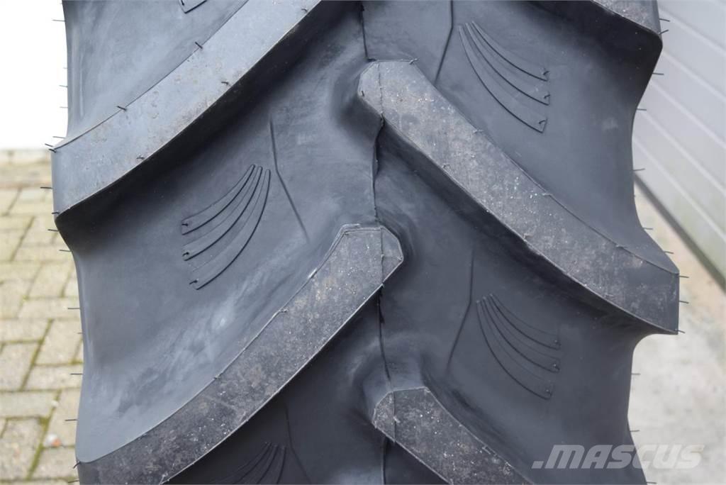  520/70R34 ***GRI*** Gumiabroncsok, kerekek és felnik