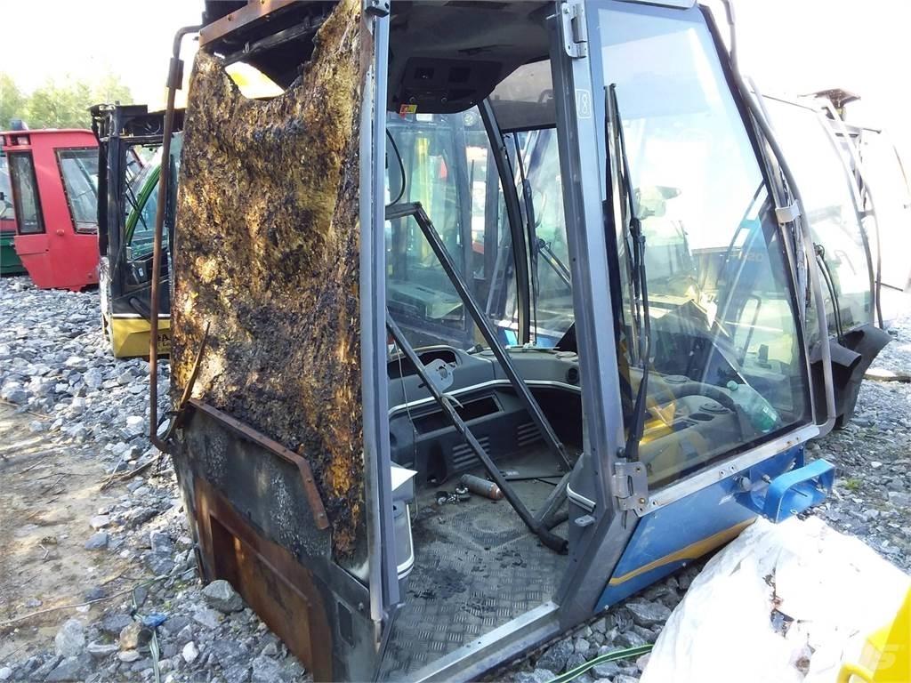 Rottne F18 Vezetőfülke és belső tartozékok