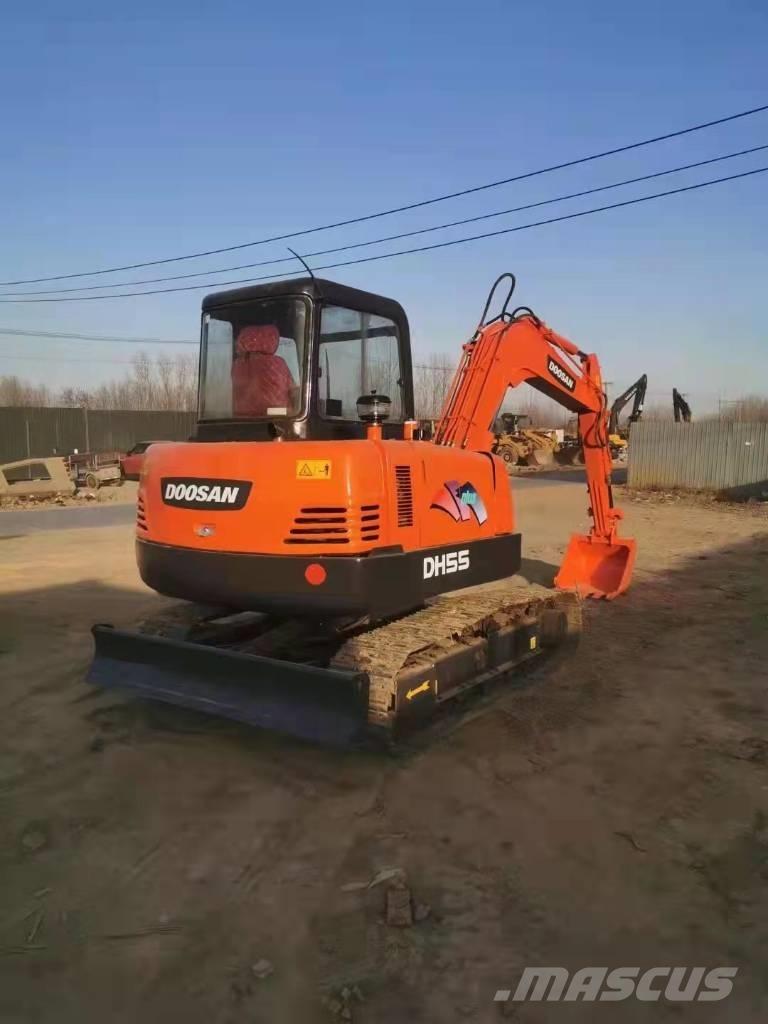 Doosan DH55 Mini kotrók < 7t