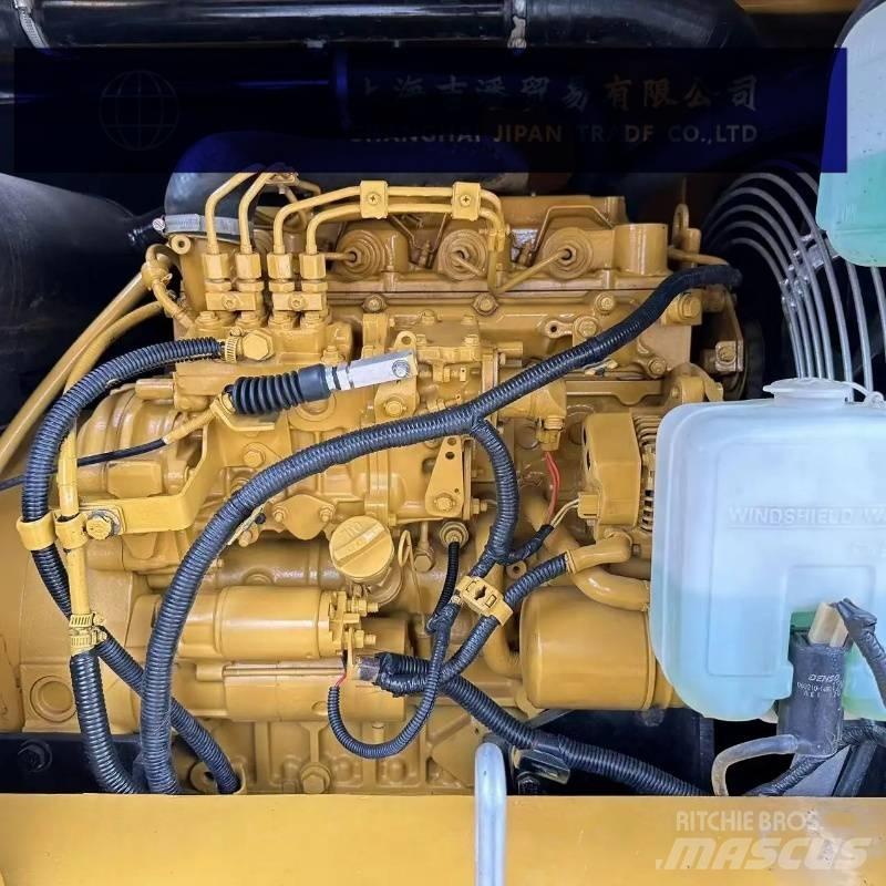 CAT 307 E Mini kotrók < 7t